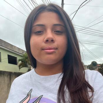 Babysitter Volta Redonda: Ágatha