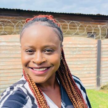 Babysitter in Johannesburg: Relebohile