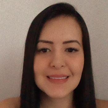 Babysitter in Vila Nova de Gaia: Luciana