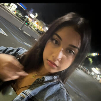 Babysitter Los Angeles: Valeria Alfaro