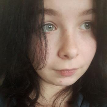 Baby-sitter in Halifax: Shelby