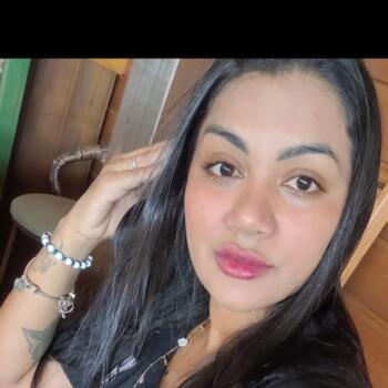 Babá em Balneário Camboriú: Gleice