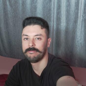 Babysitter in El Jadida: Ahmed