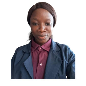 Nanny in Abidjan: Awa