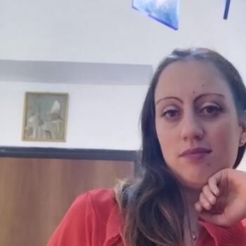 Babysitter a San Possidonio: Denisa