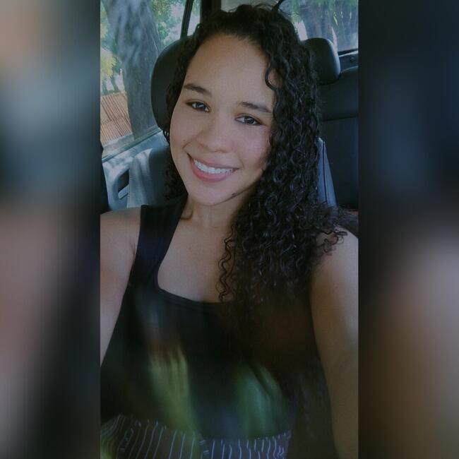 Babá em Barreiras: Aline