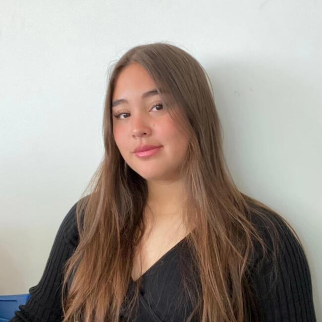 Niñera en La Granja: Alinne