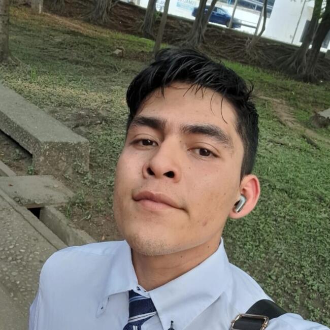 Babysitter in Villahermosa: Juval Velázquez Velázquez