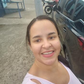 Babysitter Guarulhos: Tamara Oliveira