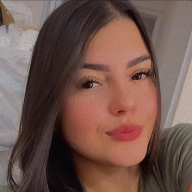 Babysitter in Guarujá: Gisele