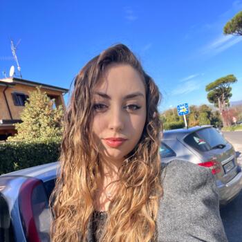 Babysitter Lariano: Gaya