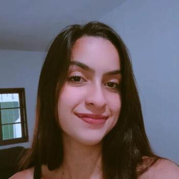 Babysitting job in Itanhaém: babysitting job Mariana