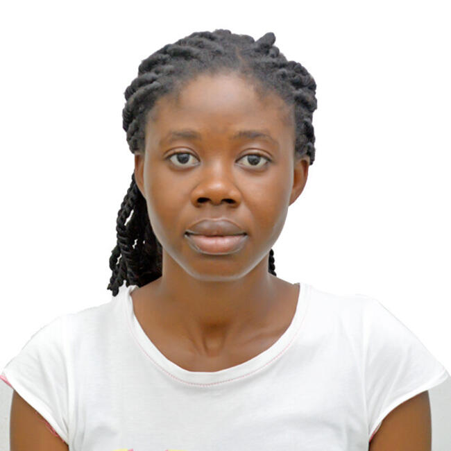 Babysitter in Paris: Irise Marie armelle