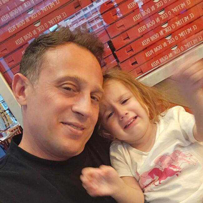 Babysitting job in Genoa: CARMINE