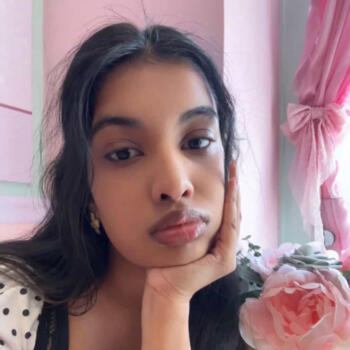Babysitter Northolt: Kauthirya