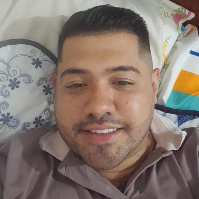 Babysitting job in Bello: Juan david