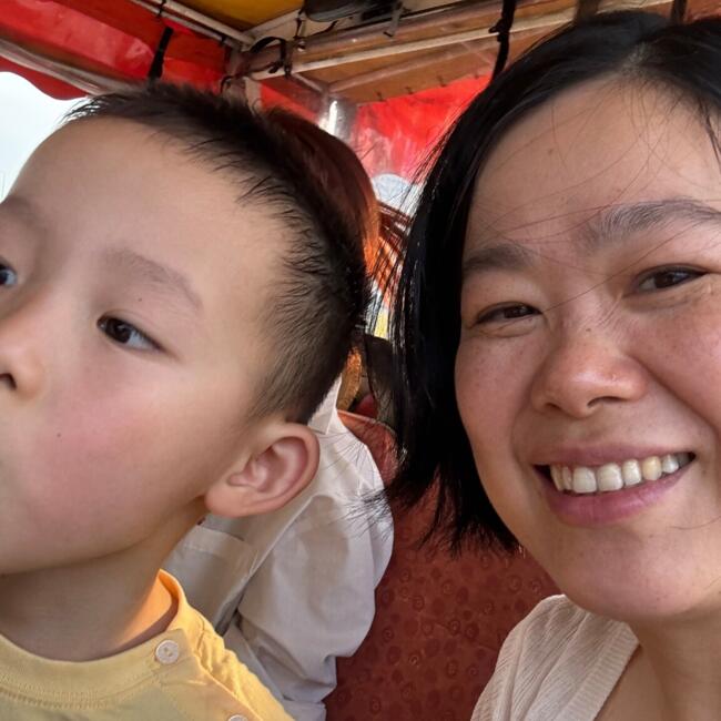 Babysitting job in Singapore: Liling
