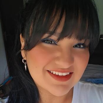 Babá em Blumenau: Janaina
