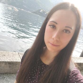 Babysitter Cadegliano Viconago: Nadia