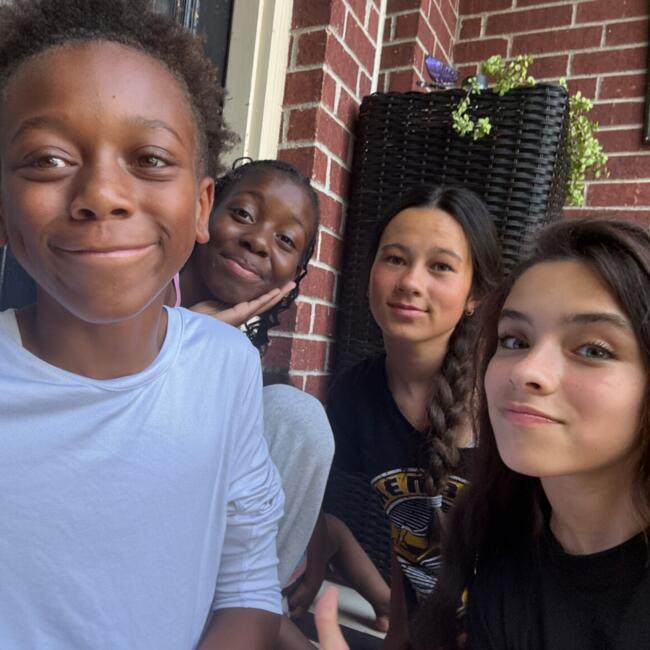 Babysitter in Cedar Park: Dejuan
