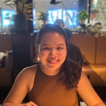 Babysitting job in Singapore Island: babysitting job Zhi Wen
