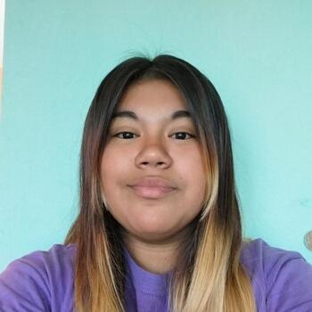 Niñera en Caleta Olivia: Emily