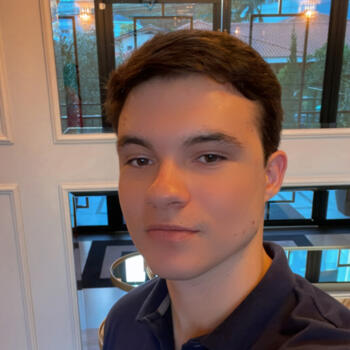 Babysitter Blumenau: Rafael