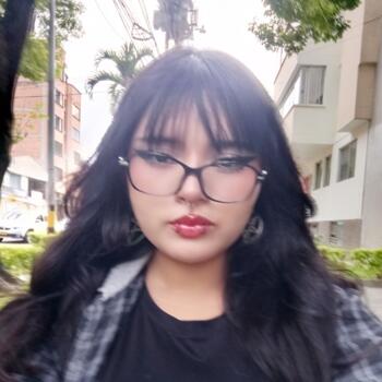 Babysitter in Bello: Allison