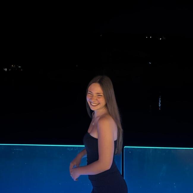 Babysitter in Naples: Manuela