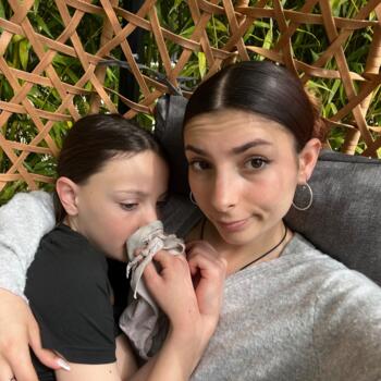 Babysitter in Grenoble: Andréa