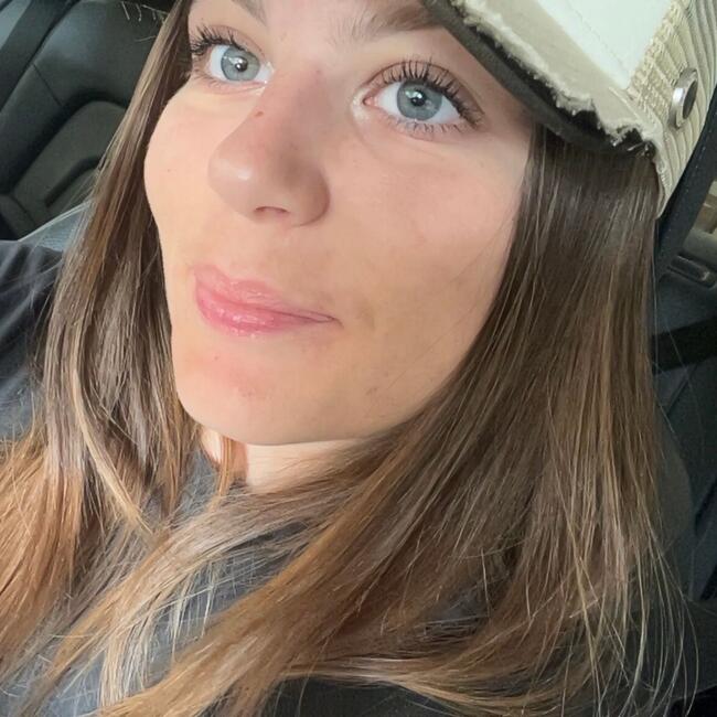 Babysitter in Ernemont-sur-Buchy: Sarah