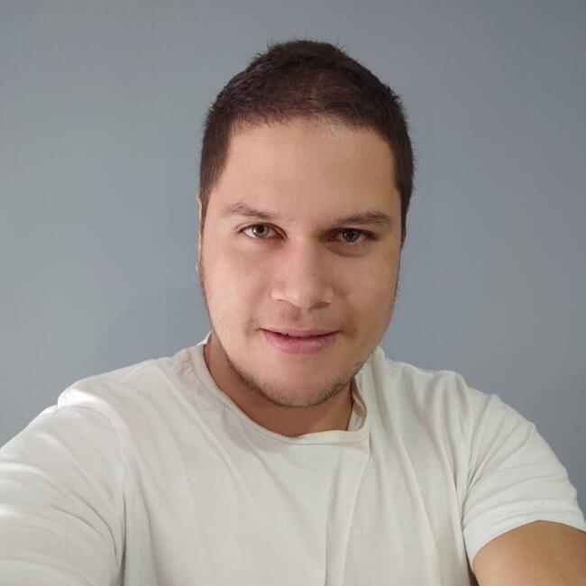 Δουλειά για babysitter στην περιοχή Μπογκοτά: Andres felipe