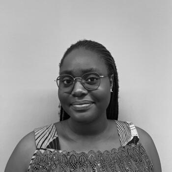 Babysitter in Bordeaux: Roxane