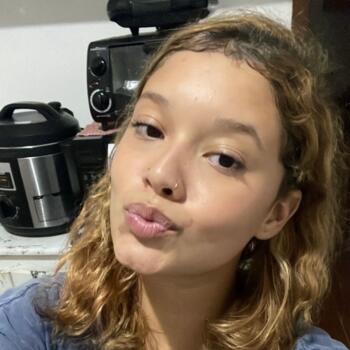 Babysitter Araruama: Ana vitoria