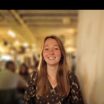 Babysitter Jemeppe-sur-Sambre: Olivia