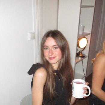 Babysitter in Versailles: Maelys