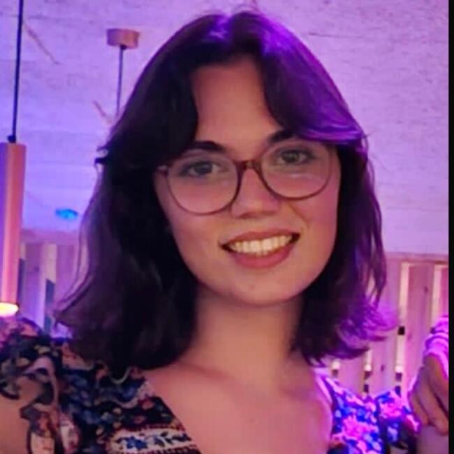 Niñera en Woluwe-Saint-Pierre: Pauline