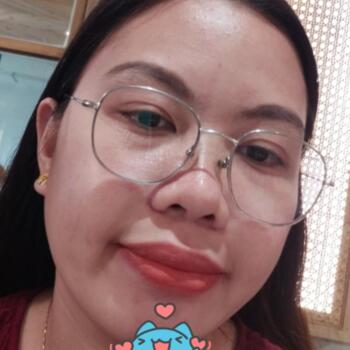 Nanny in Cebu City: Peri