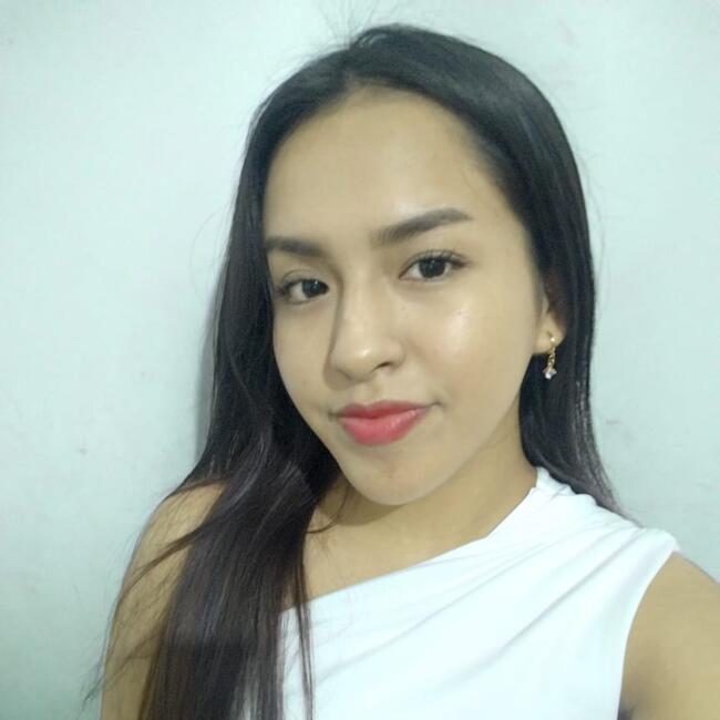 Babysitter in Madrid: Maria