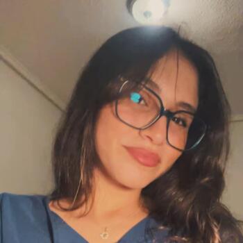 Babysitter in Los Montesinos: Yousra