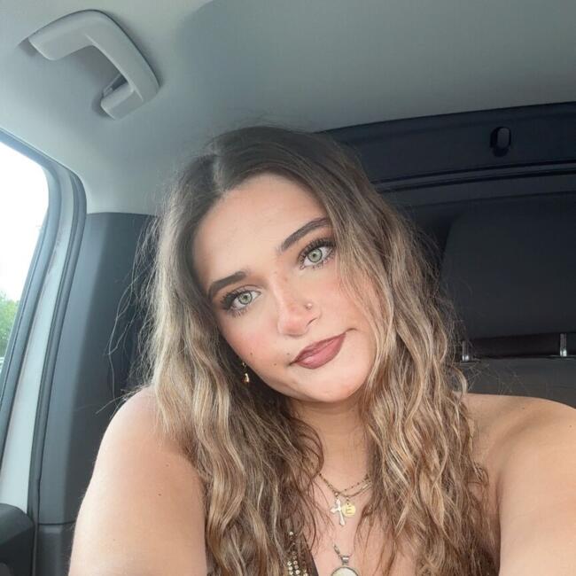 Babysitter in Bangor (Northern Ireland): Eleni