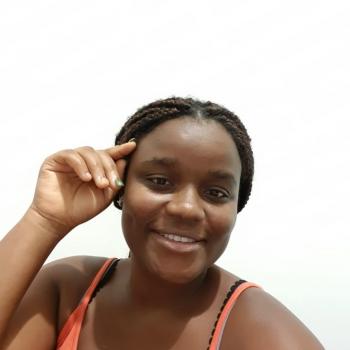 Baby-sitter in Châtenay-Malabry: Leslie kella