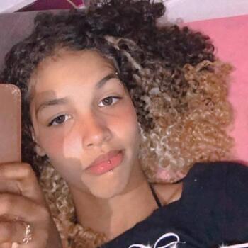 Babá em São João de Meriti: Emanuelly