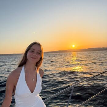 Babysitter in Zurich: Andrea