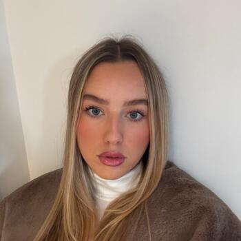 Babysitter in Gattières: Pauline