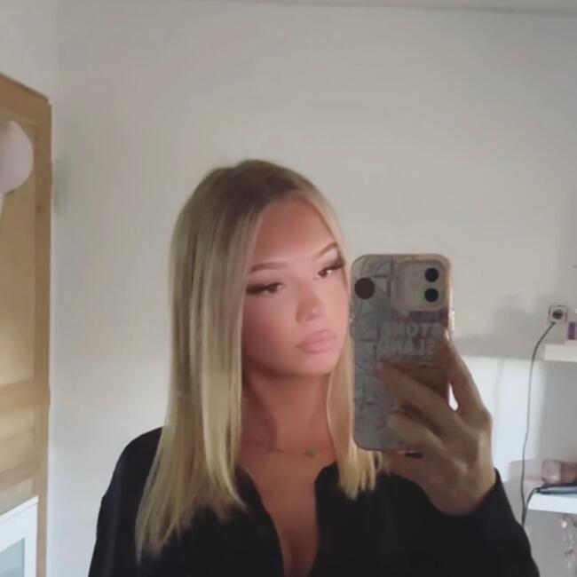 Babysitter in Binic: Mila