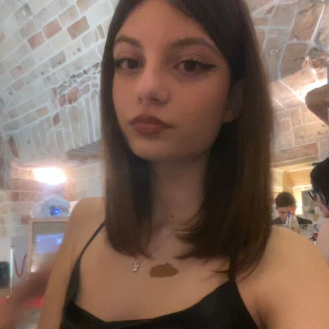 Babysitter in Aradeo: Sara