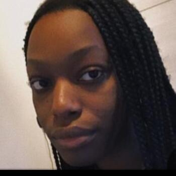 Babysitter in Bois-Colombes: Melvina