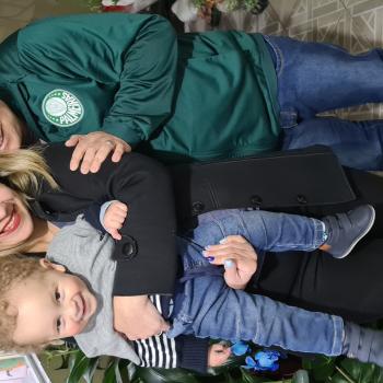 Emprego de babá em Curitiba: emprego de babá Elaine de