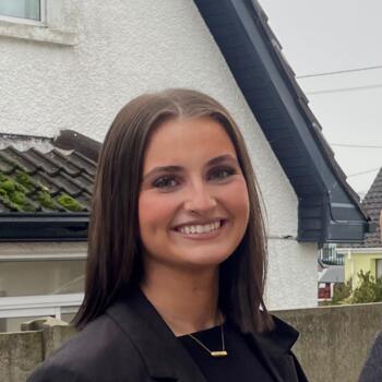 Babysitter in Cork: Gillian